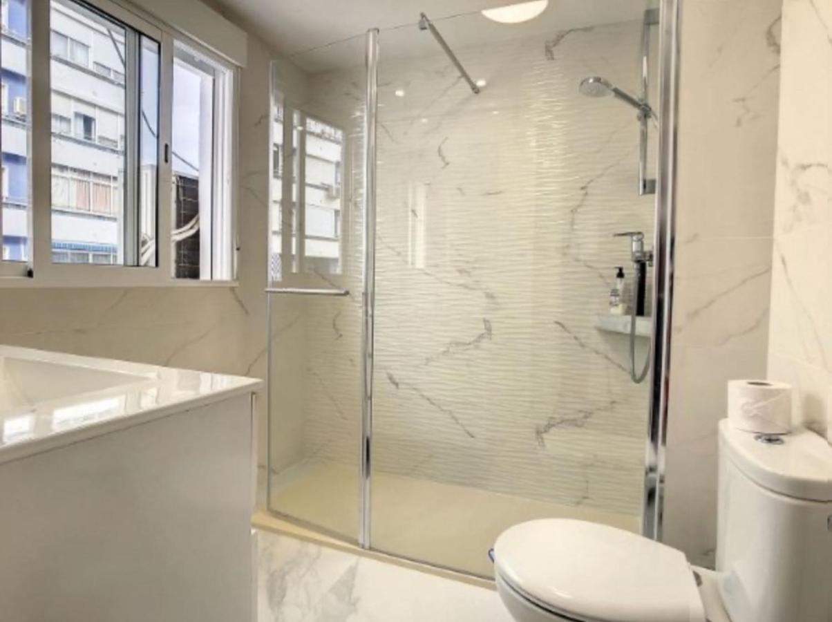 Urban&Vacay! Suite - Torremolinos City Centre Εξωτερικό φωτογραφία