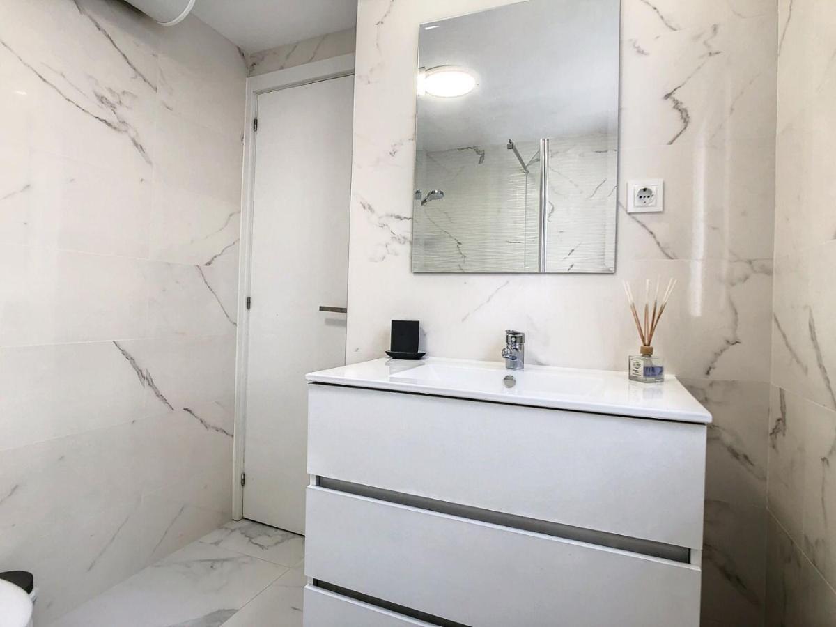 Urban&Vacay! Suite - Torremolinos City Centre Εξωτερικό φωτογραφία