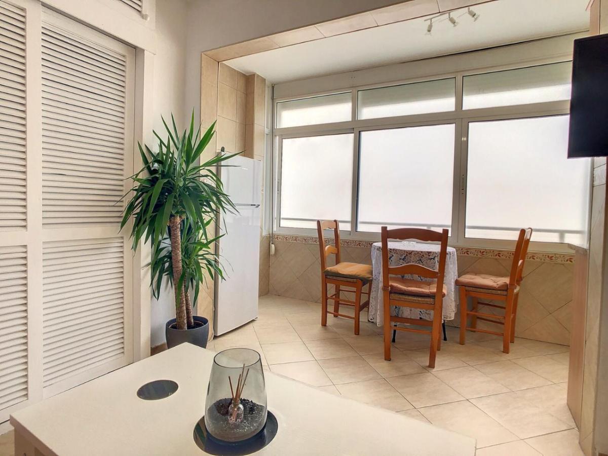 Urban&Vacay! Suite - Torremolinos City Centre Εξωτερικό φωτογραφία