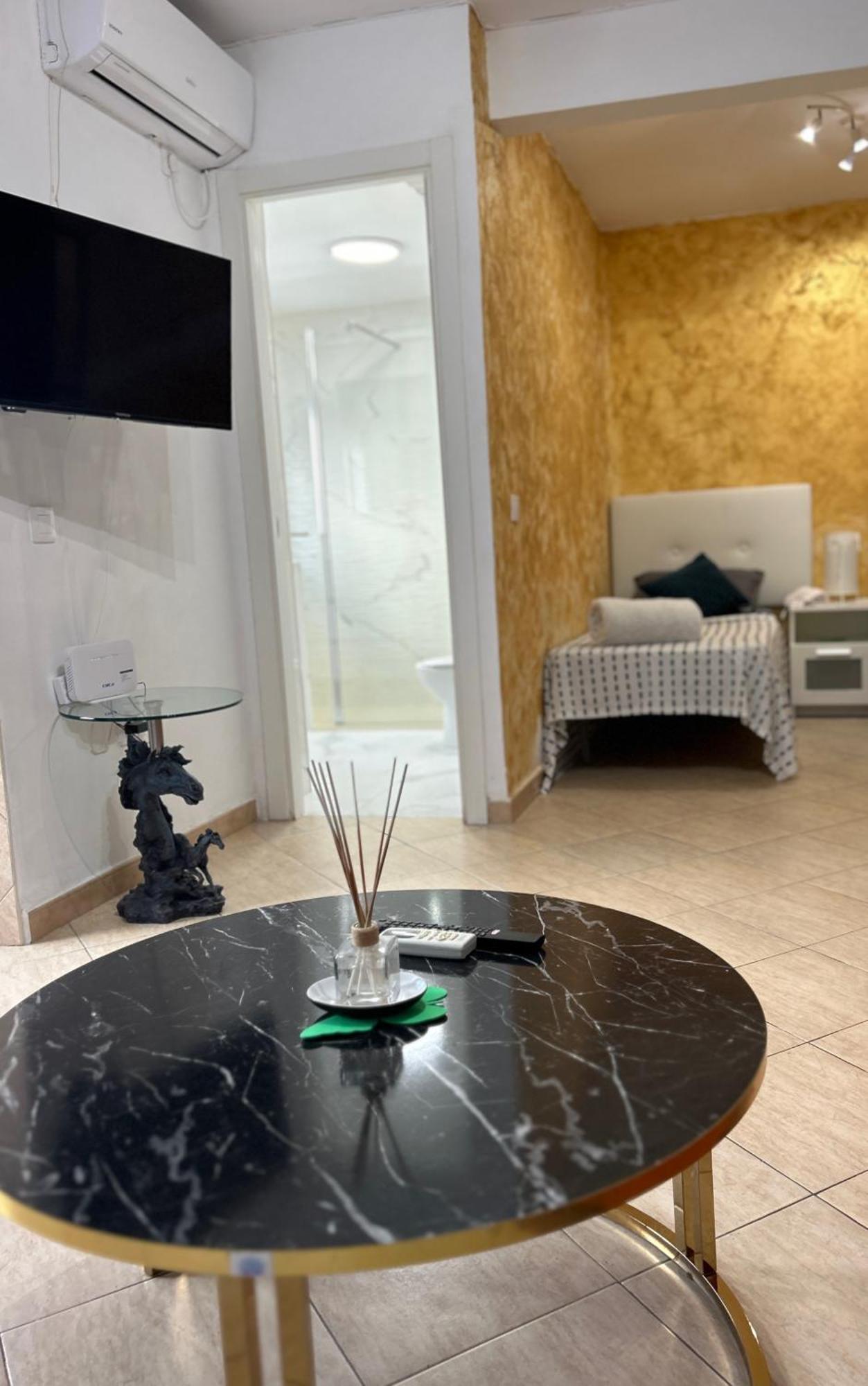 Urban&Vacay! Suite - Torremolinos City Centre Εξωτερικό φωτογραφία
